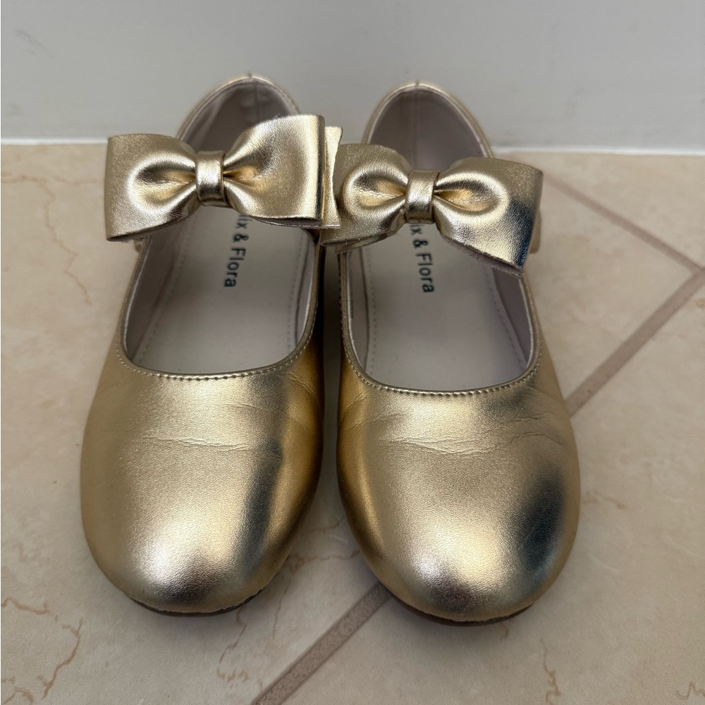 Felix & Flora Girl Dress Shoes - Gold Size 13 Little Kid - Picture 2 of 5